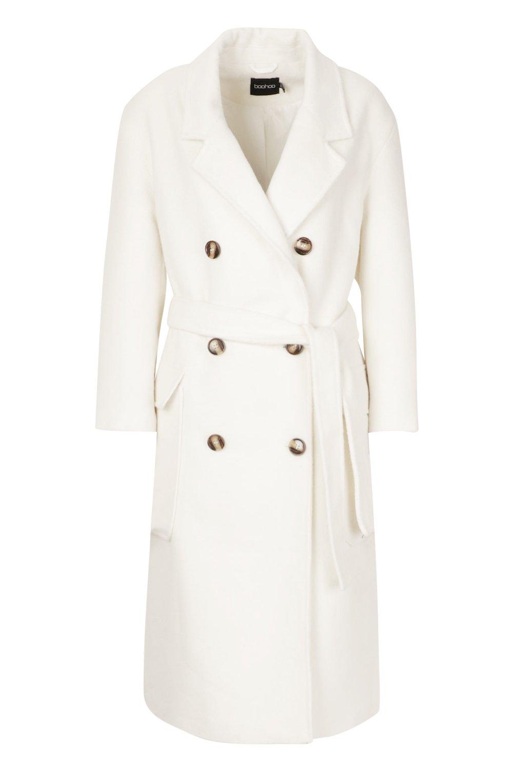 How To Wear Winter White Clothing For Every Occassion | HelloGiggles