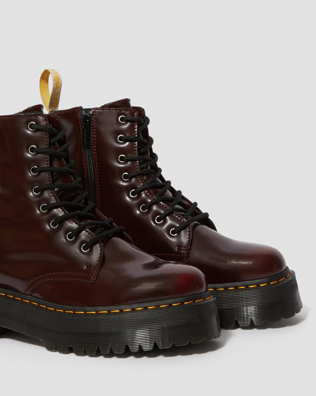 How To Style Doc Martens—Dr. Martens Outfit Ideas | HelloGiggles