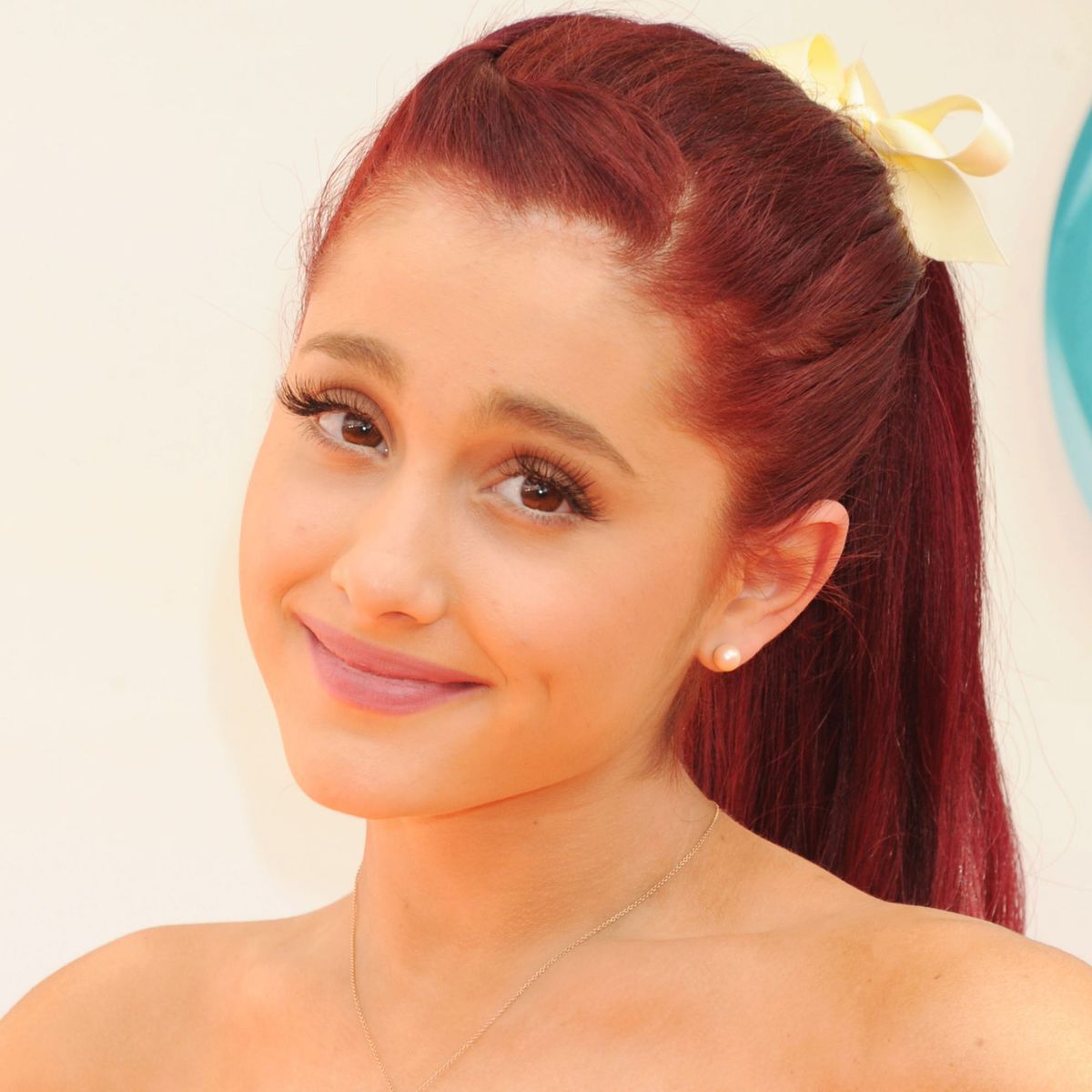 See More Than 30 Times Ariana Grande Changed Up Her Beauty Look | InStyle