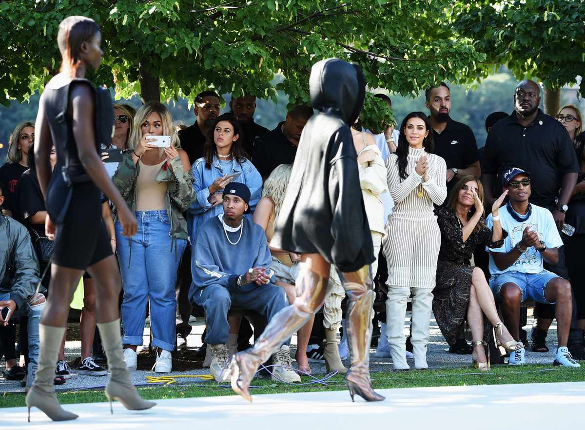 Fashion Week's New Culture Wars, with Frontal Assaults by Kanye West ...
