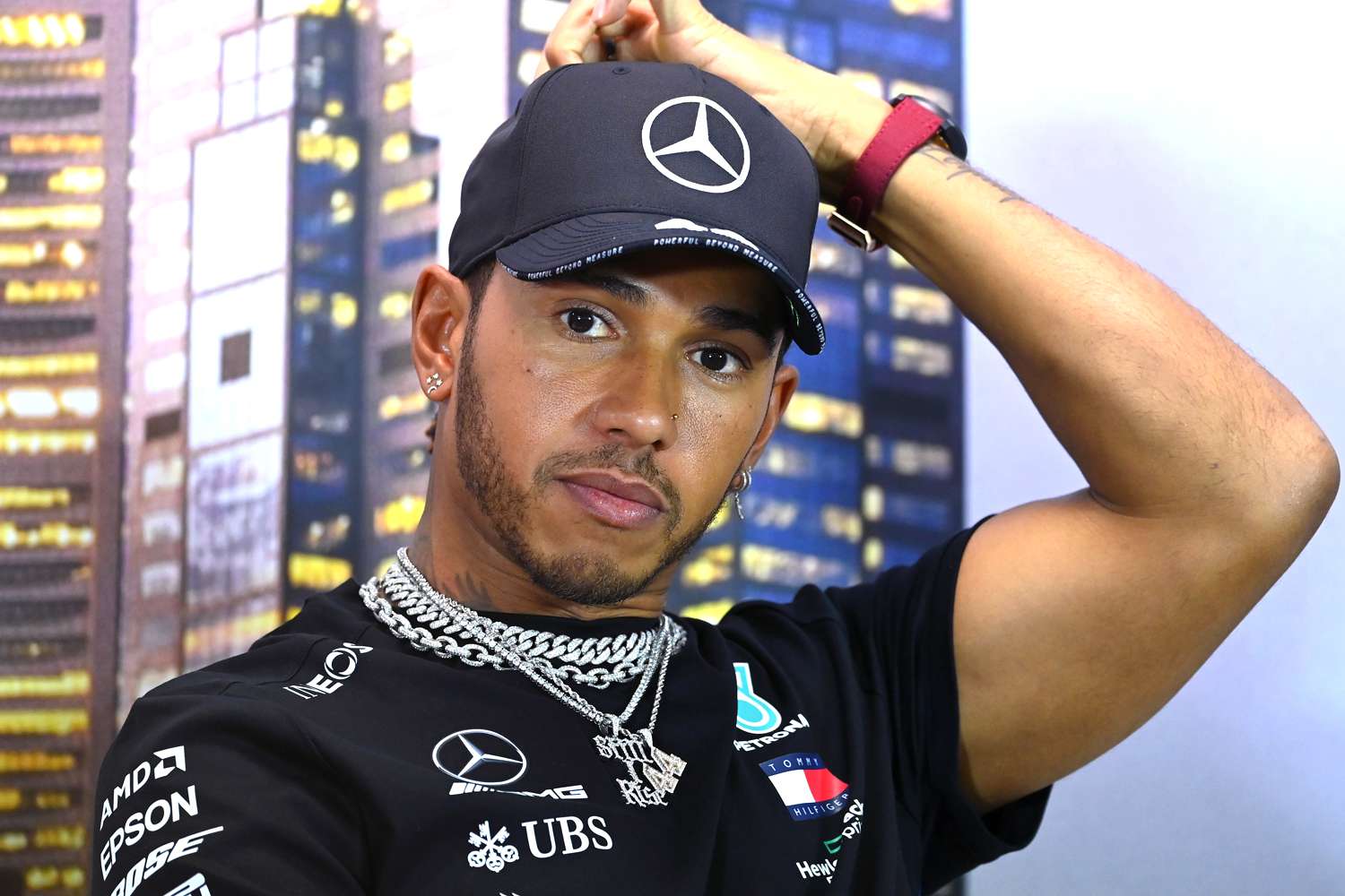 Lewis Hamilton Gives Update Following COVID-19 Diagnosis ...