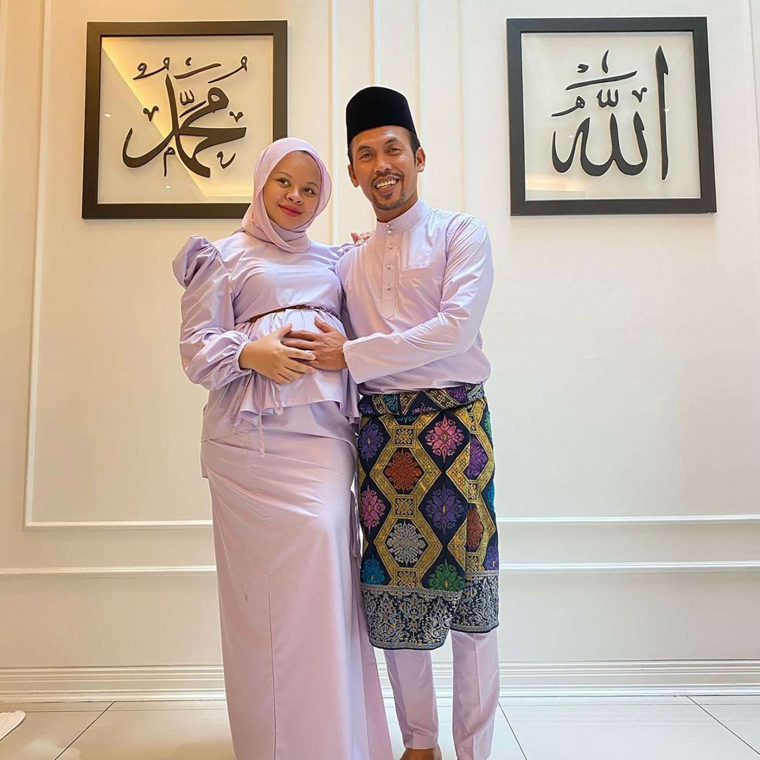 Singer Siti Sarah Raisuddin Dies of COVID Days After Giving Birth