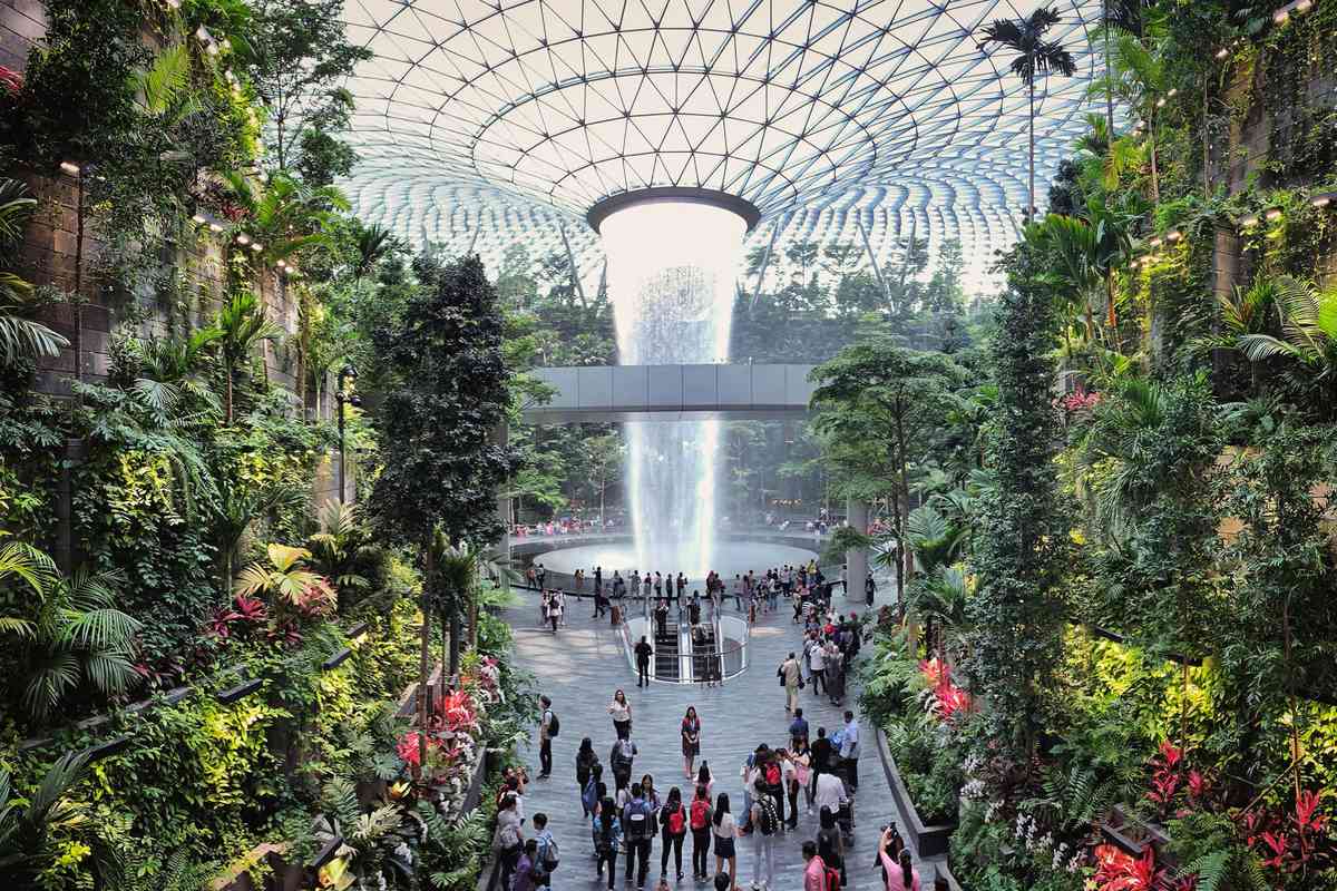 tourist places near singapore airport