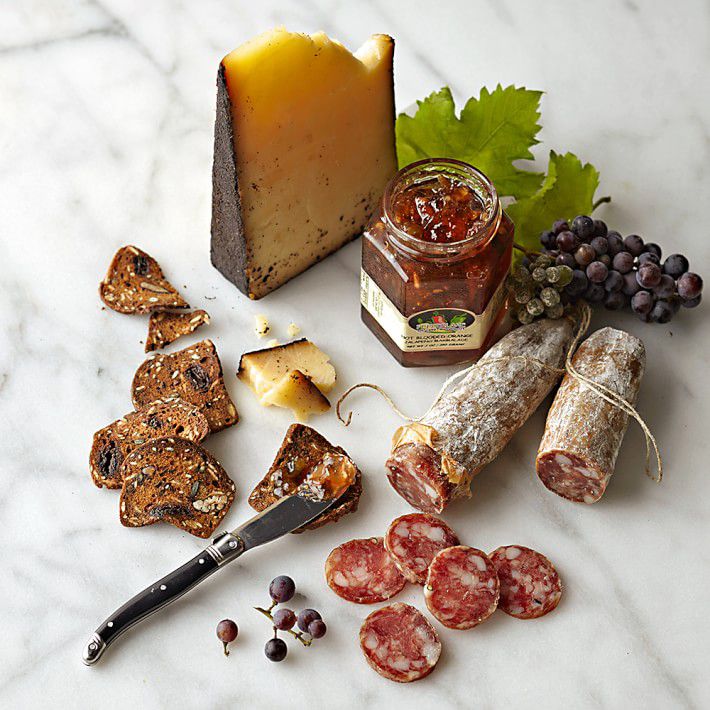 Williams Sonoma’s Has Charcuterie Gift Baskets That Make