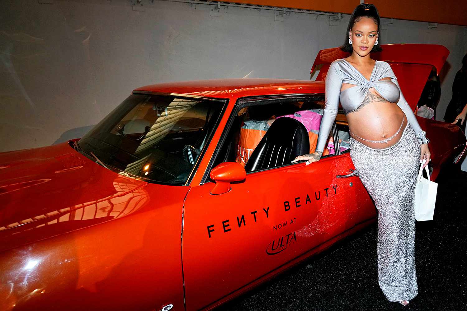 Motherhood Can Be Sexy - Rihanna's Pregnant Styles