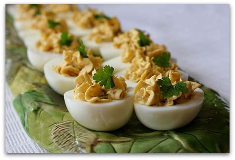 pioneer woman deviled egg tray