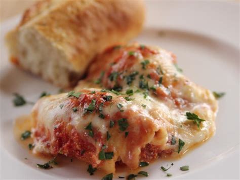 Download cooking directions tender pasta shells stuffed with cheese and baked with pasta sauce until warm and gooey cheese stuffed pasta shells pioneer woman cheese stuffed pasta shells pioneer woman