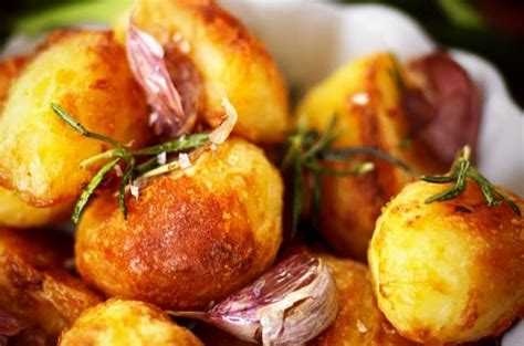 jamie oliver roast potatoes sage