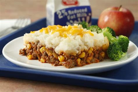 It's spicy, cheesy and loaded with chicken, beans, and corn,  tex mex shepherd's pie recipe