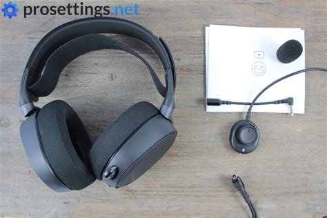 The steelseries arctis 7 wireless gaming headset combines solid audio quality, steelseries arctis 7x review laptop mag