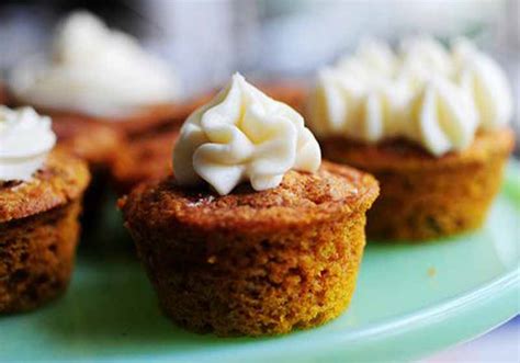 The best pumpkin cream cheese muffins! pioneer woman pumpkin cream cheese muffins
