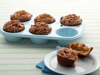 Brown butter apple cinnamon muffins, a vegetarian recipe from the pioneer woman pioneer woman apple muffins
