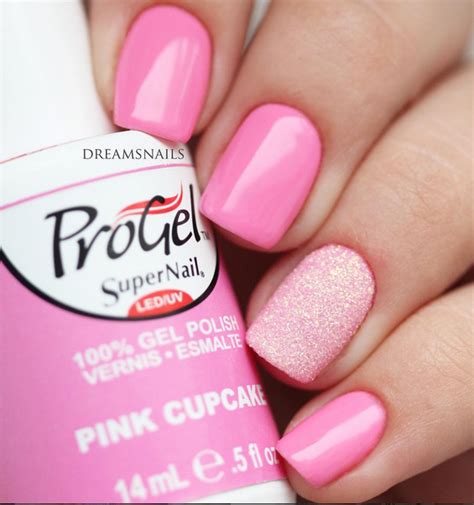 We've long associated the colors pink and red with valentine's day how to create 8 jaw-dropping pink valentines day nails