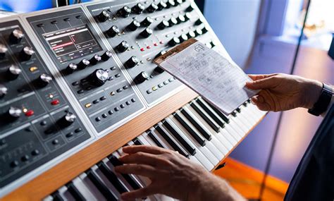 I think ryan is probably referring to the classic analogs from the past why nobody is making synths like the moog one anymore