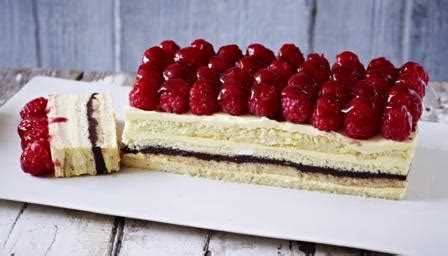 mary berry dundee cake recipe