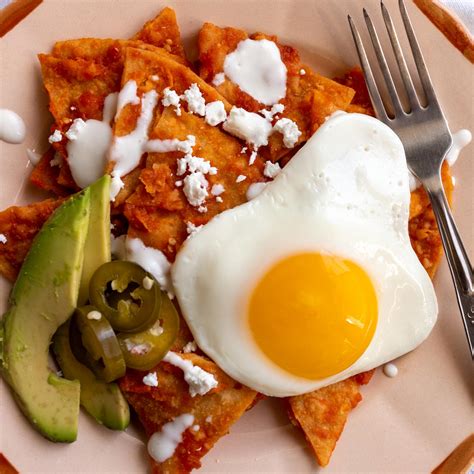 Red Chilaquiles Recipe / How to Cook Tasty Red Chilaquiles Recipe