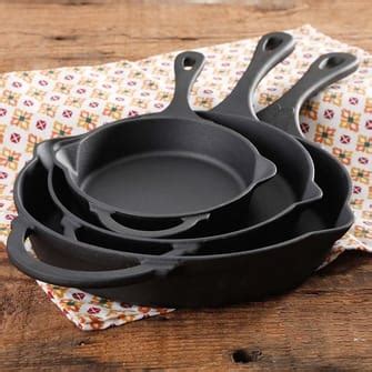 pioneer woman cast iron skillet with butterfly