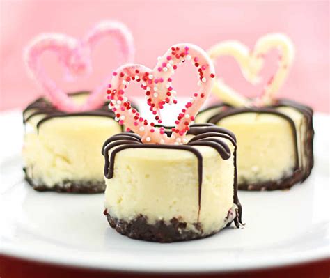 , place the cookies in a food processor and pulse until they become crumbs mini chocolate cheesecakes recipe