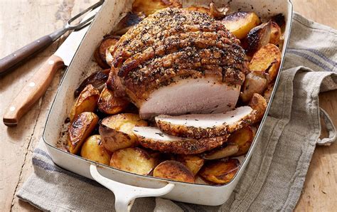 sheet pan roast pork tenderloin with potatoes