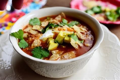 pioneer woman chicken tortilla soup crock pot