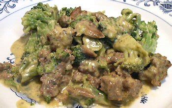 keto bake with broccoli and ground beef