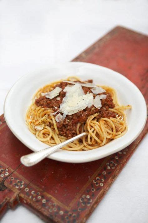 jamie oliver keep cooking spaghetti bolognese