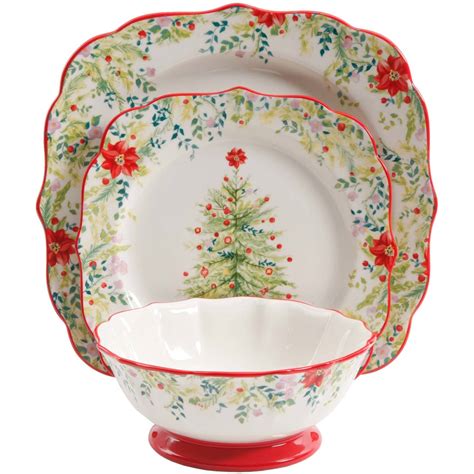 Set your christmas table with the new pioneer woman holiday dinnerware sets from walmart and ree drummond! pioneer woman christmas dinnerware