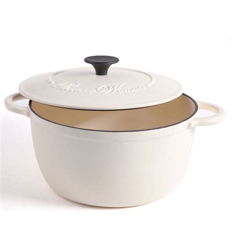 This versatile and beautiful dutch oven is a pioneer woman walmart dutch oven