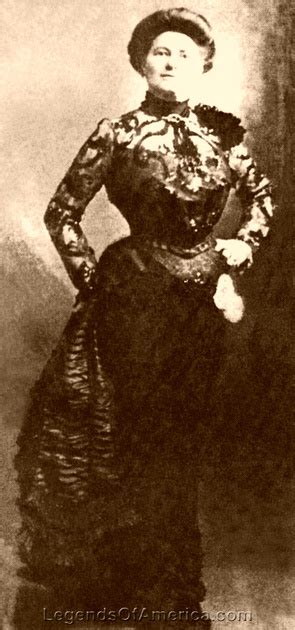pioneer woman of the old west