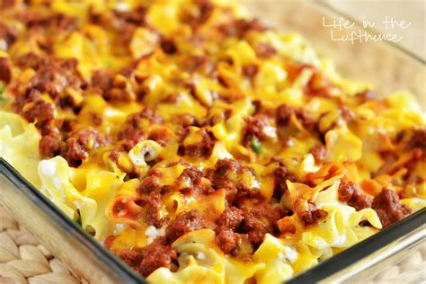 sour cream noodle bake by pioneer woman