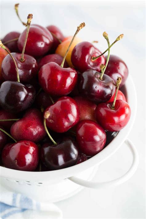 Fresh Cherry Compote Recipe