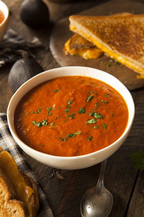 A healthy, hearty and easy to make classic recipe, perfect for any time of year! keto tomato basil soup