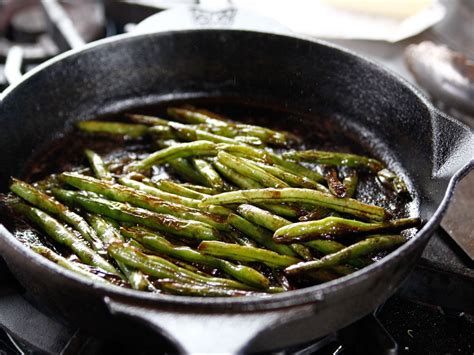 pioneer woman green beans with bacon