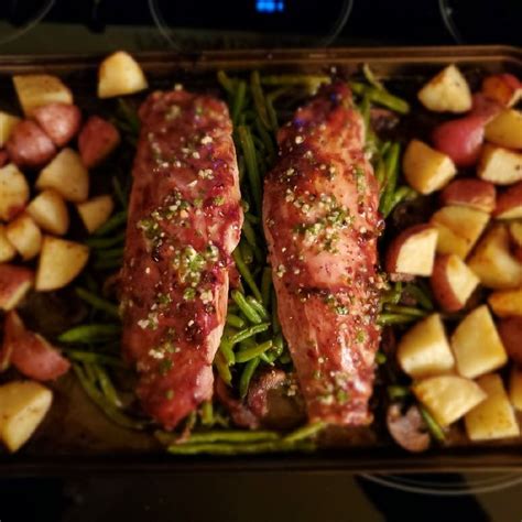 roast pork tenderloin with potatoes
