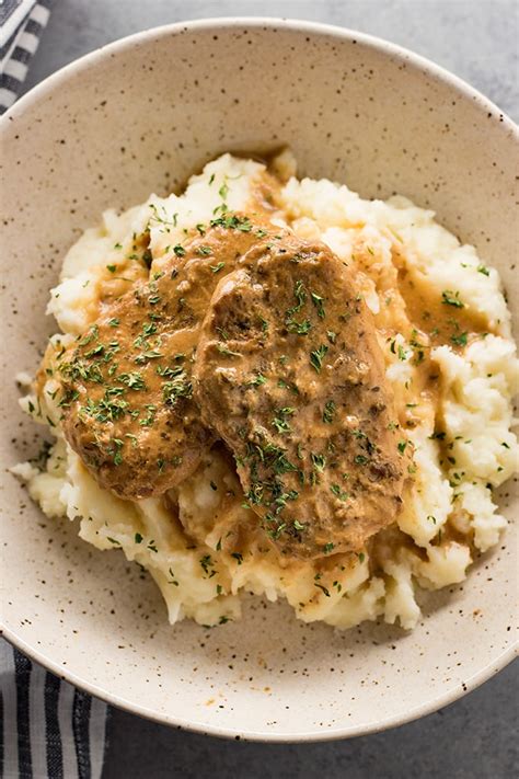 easiest way to make yummy easy smothered pork chops