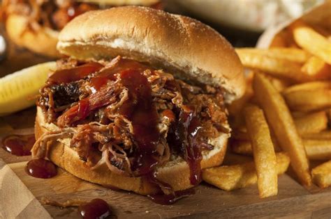 pioneer woman recipe for pulled pork