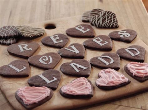 Get recipes, home design inspiration, and exclusive news from ree right to your inbox! chocolate cookies pioneer woman