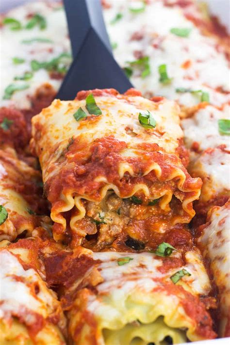 spinach lasagna roll up