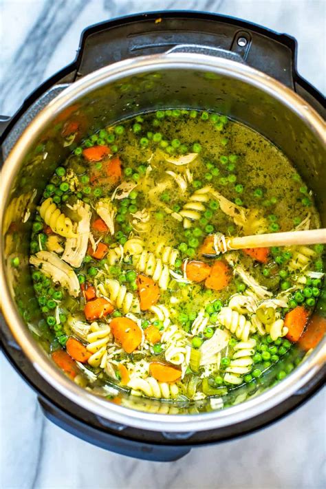 homemade chicken noodle soup without vegetables