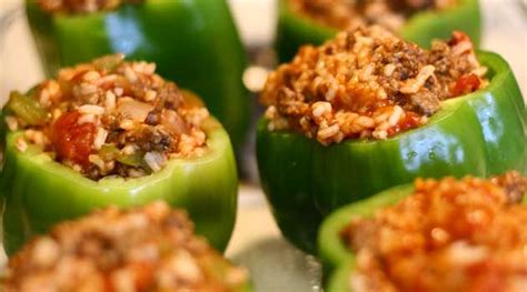 slow cooker cajun spiced stuffed peppers