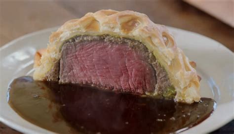 This individual beef wellington recipe is based on gordon ramsay's famous beef wellington, with some influence from jamie oliver & tyler jamie oliver beef wellington for two recipe
