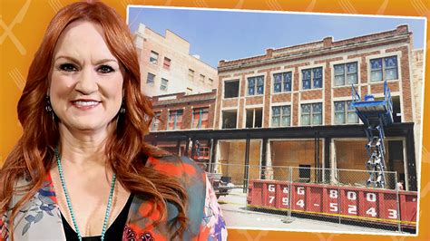 Ree drummond offers viewers a glimpse into her world as she starts dinner food network pioneer woman show recipes