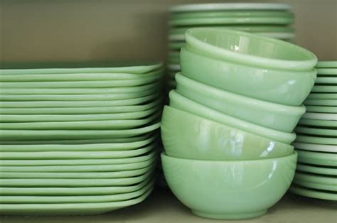 pioneer woman teal dishes
