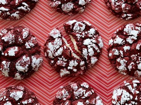 pioneer woman red velvet crinkle cookies