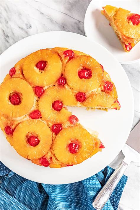 Moist Pineapple Upside Down Cake Recipe - How to Make Yummy Moist Pineapple Upside Down Cake Recipe