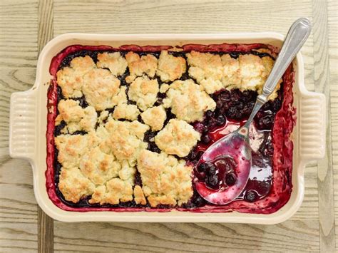peach and blueberry cobbler pioneer woman